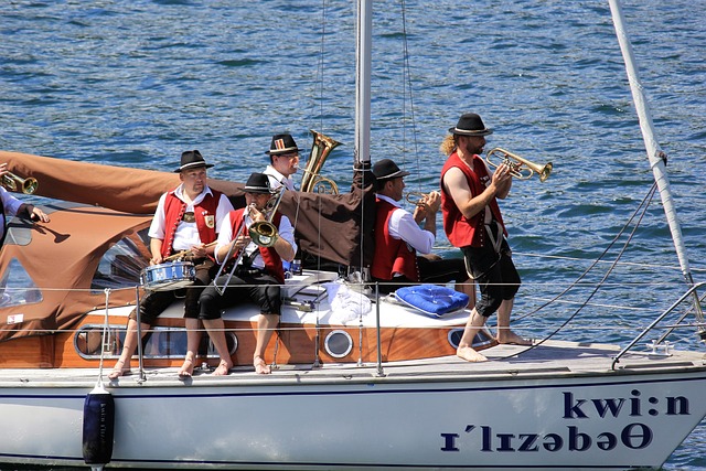 他熟练运用 他熟练运用